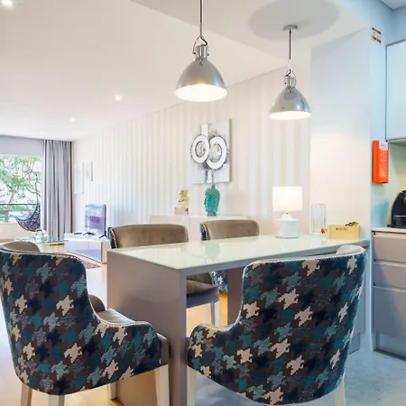 Guestready - Ocean-view Retreat In Apartamento Caniço