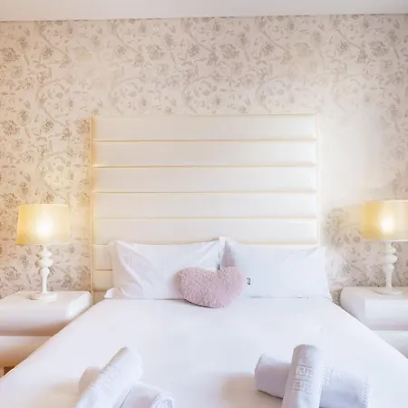 Guestready - Ocean-view Retreat In Apartamento Caniço