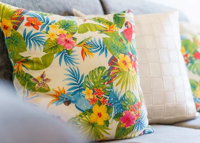 Guestready - Ocean-view Retreat In