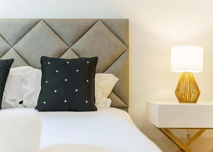 Guestready - Ocean-view Retreat In Apartament Caniço