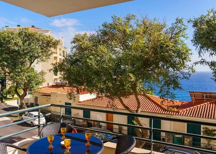 Apartament Guestready - Ocean-view Retreat In